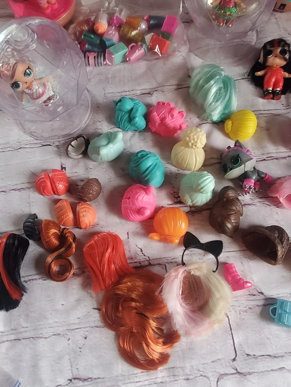Lol Surprise Dolls Set Plus Accessories Please See Pictures